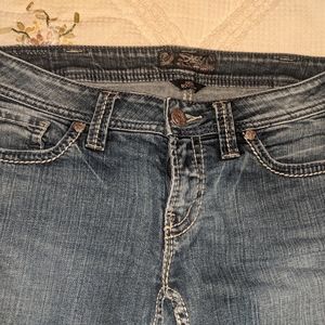 Women's jeans
